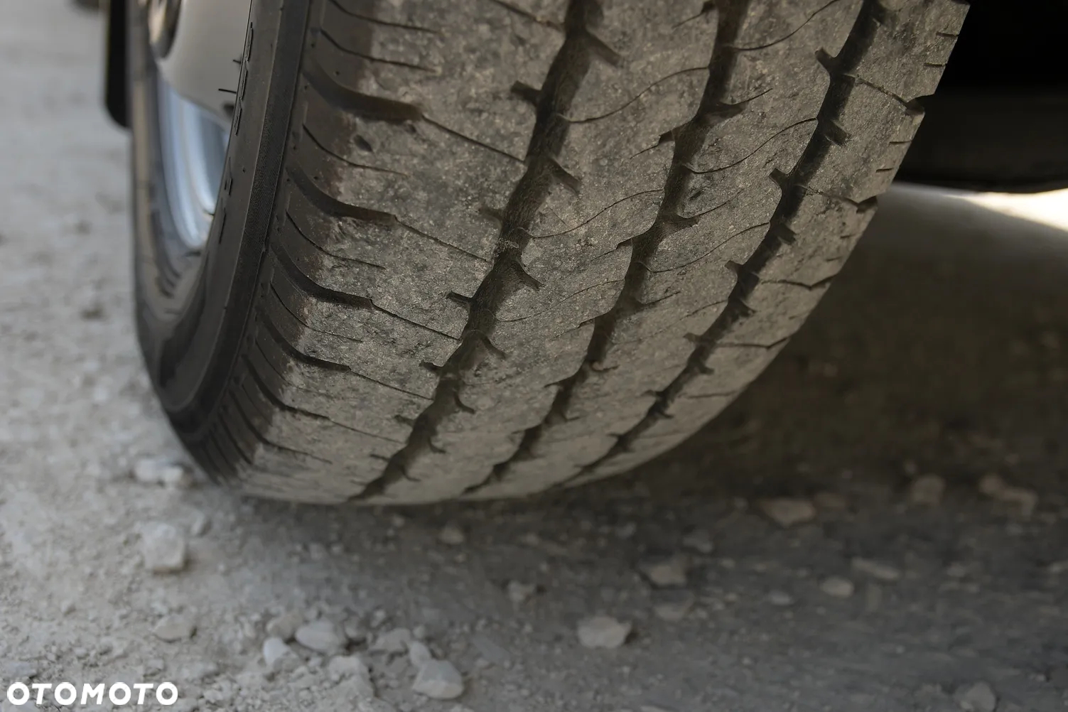 Iveco DAILY 35-180 HiMATIC Mroźnia +25/-25 * 7 PALET * THERMO KING V300 MAX * Salon PL - 15