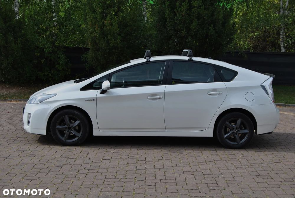 Toyota Prius - 16