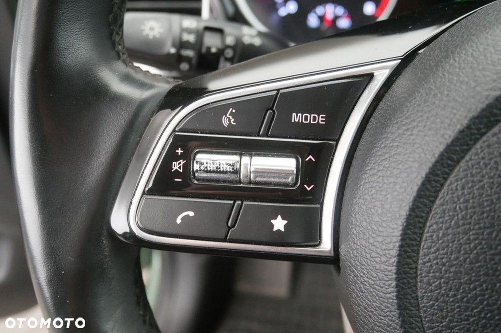 Kia Ceed 1.5 T-GDI L - 21