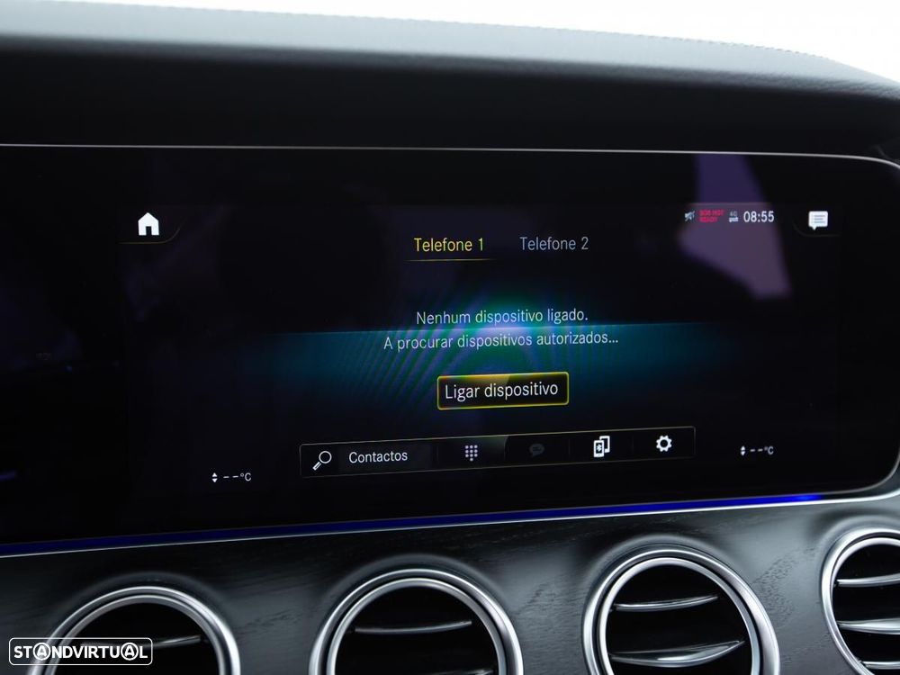 Mercedes-Benz E 300 de 4Matic 9G-TRONIC AMG Line - 29