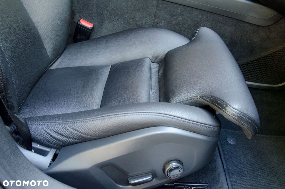 Volvo V60 T4 Geartronic Momentum Pro - 16