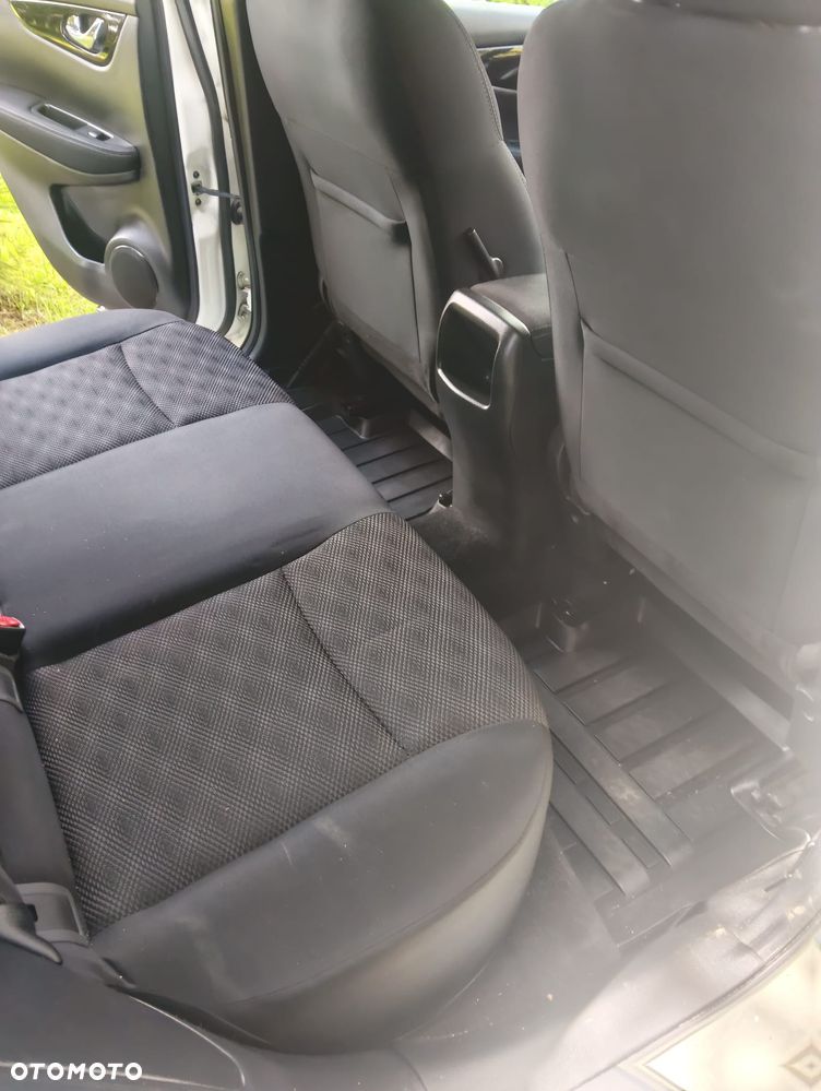 Nissan Qashqai 1.2 DIG-T Xtronic 360 - 11