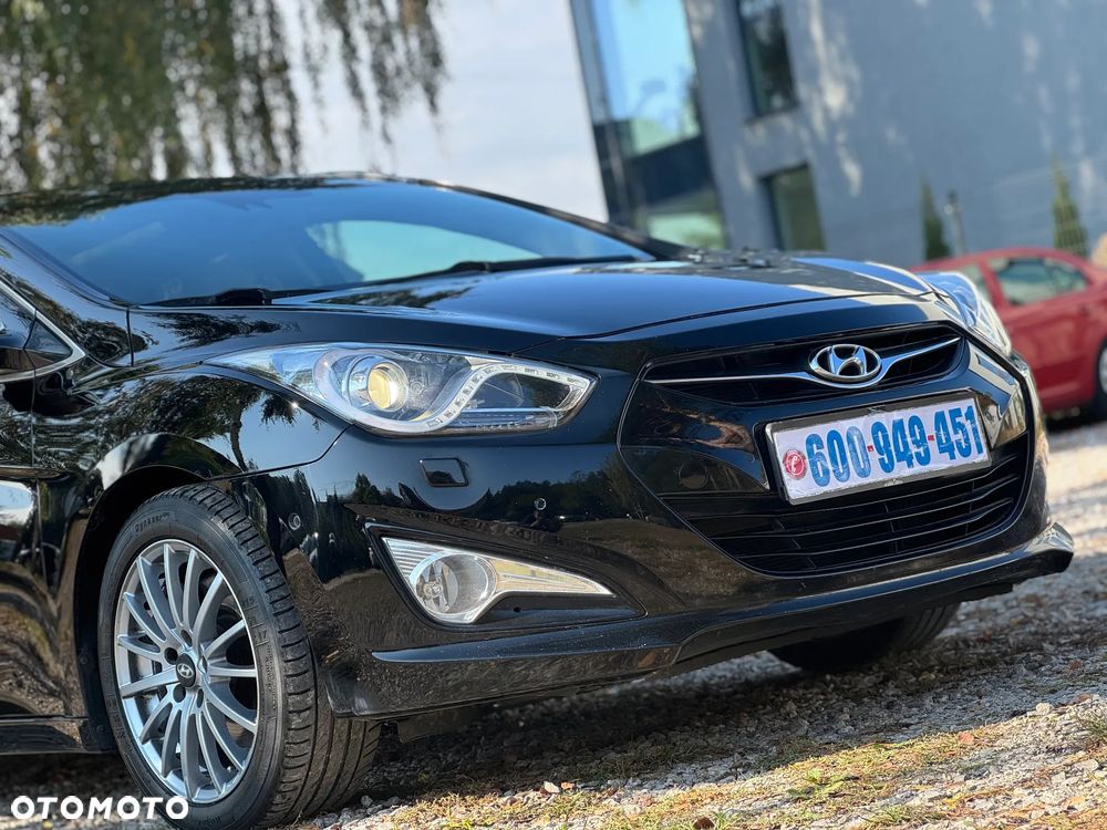Hyundai i40 i40cw 1.7 CRDi Automatik Premium - 19