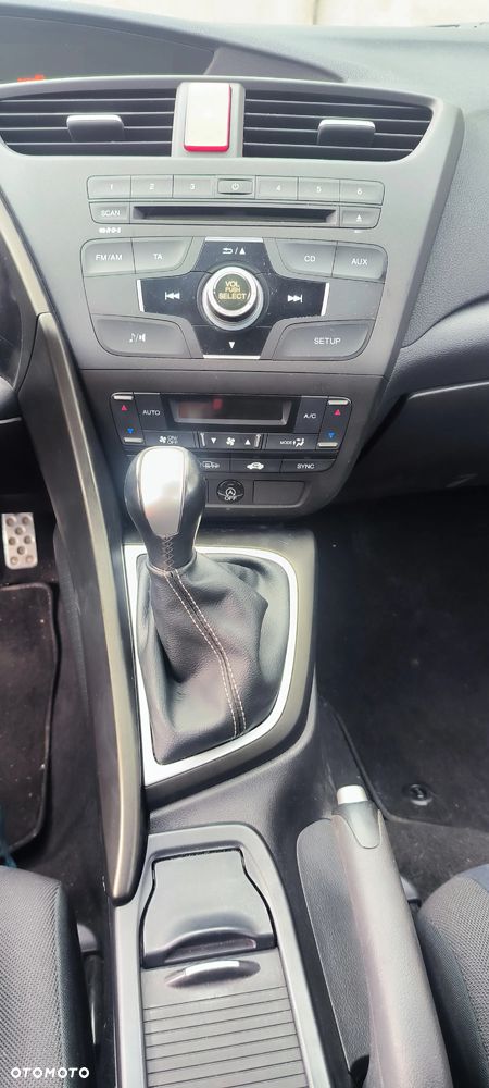 Honda Civic 1.8 Executive - 12