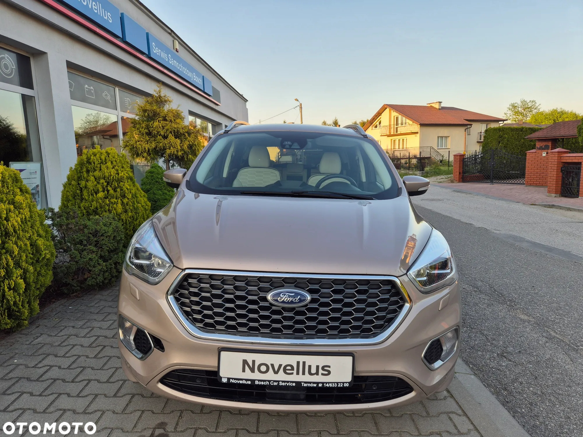 Ford Kuga Vignale 1.5 EcoBoost FWD ASS - 2