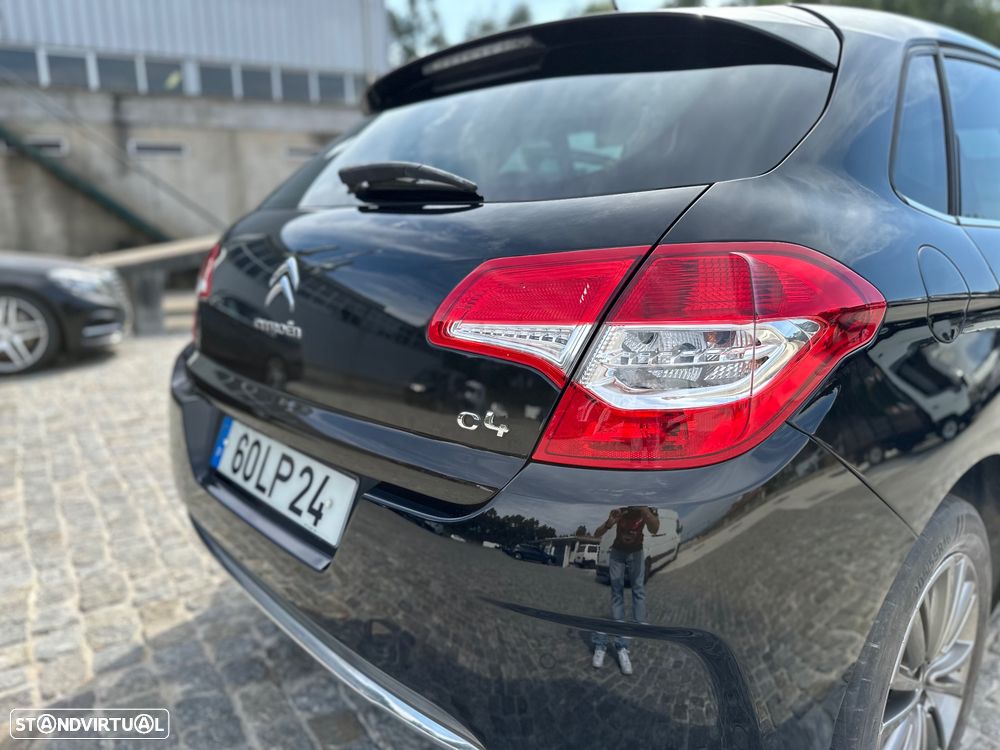Citroën C4 1.6 HDi Attraction - 4
