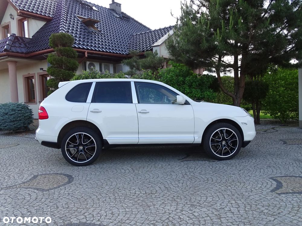 Porsche Cayenne Tiptronic S - 33