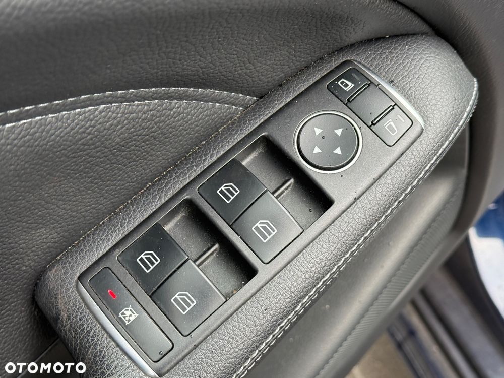 Mercedes-Benz Klasa B 200 7G-DCT Style - 12