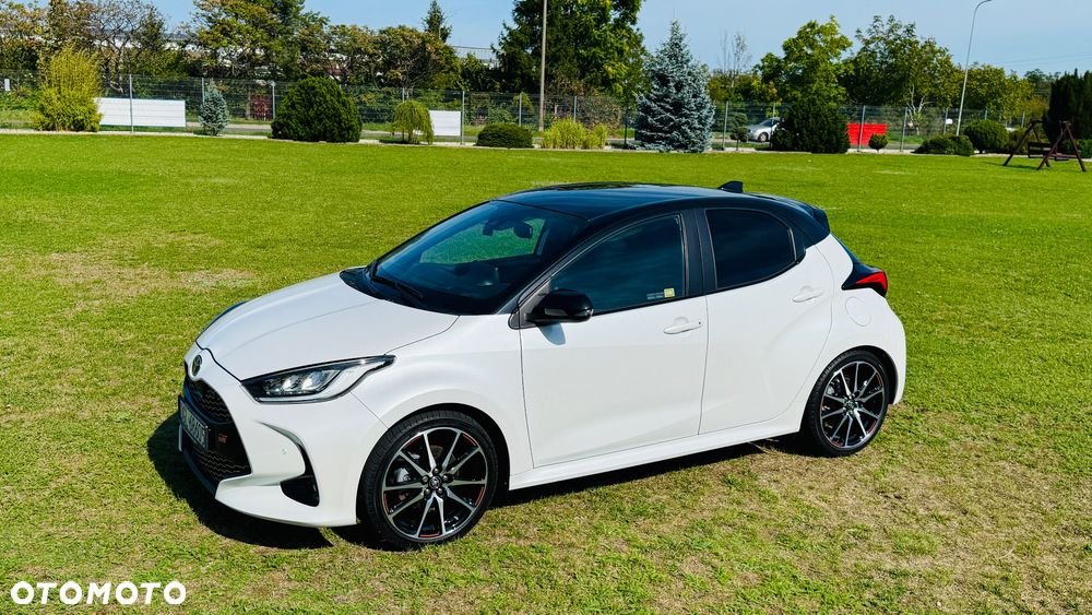 Toyota Yaris - 2