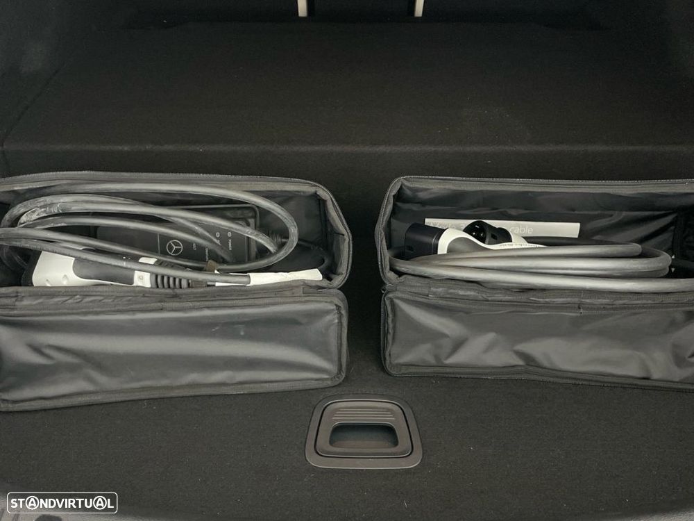 Mercedes-Benz E 300 de AMG Line - 26