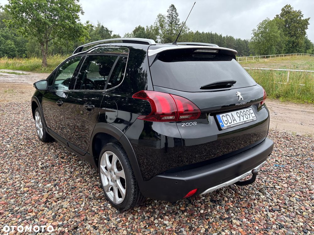 Peugeot 2008 1.6 BlueHDi Allure - 3