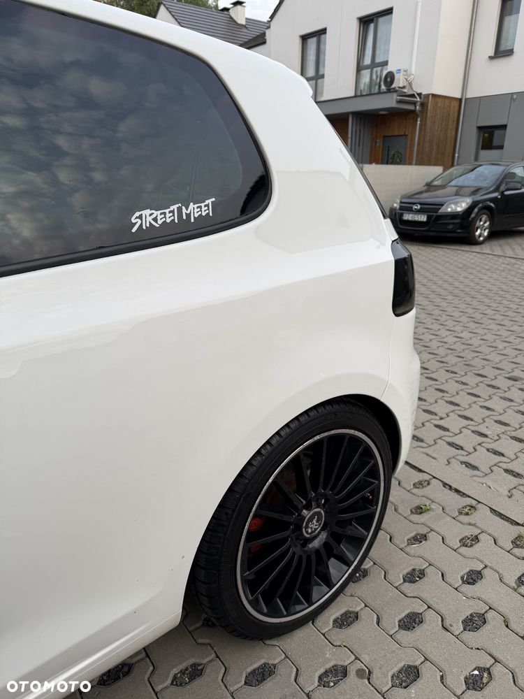 Volkswagen Golf - 3