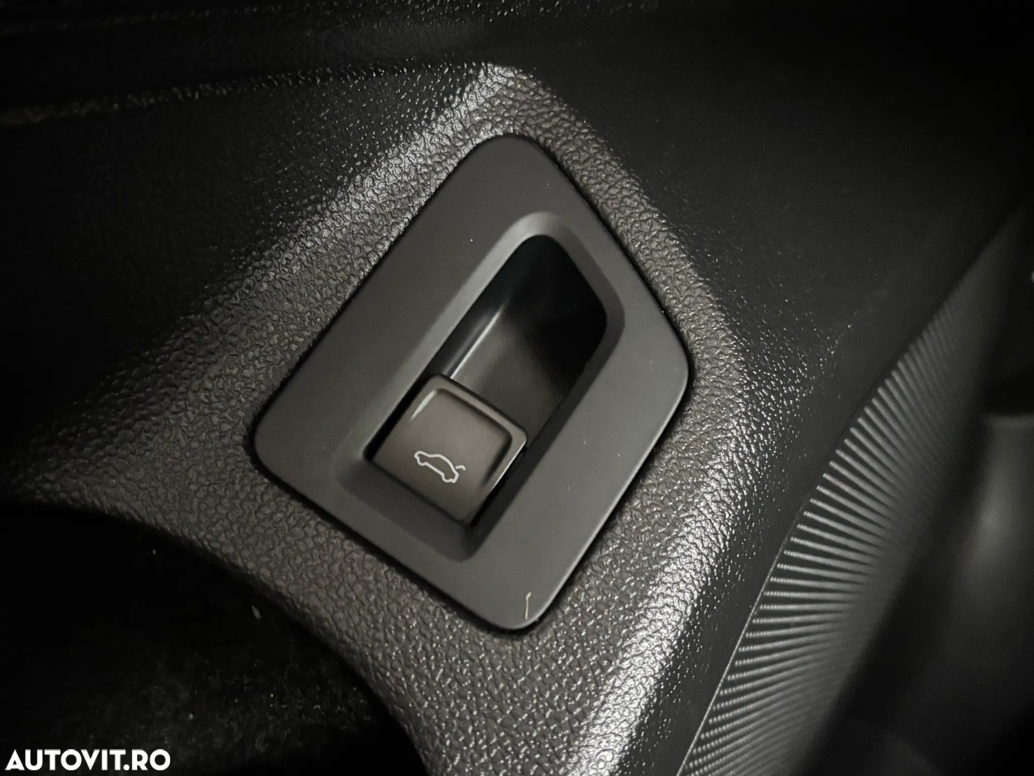 Volkswagen Passat Variant 1.5 TSI ACT OPF DSG Comfortline - 21