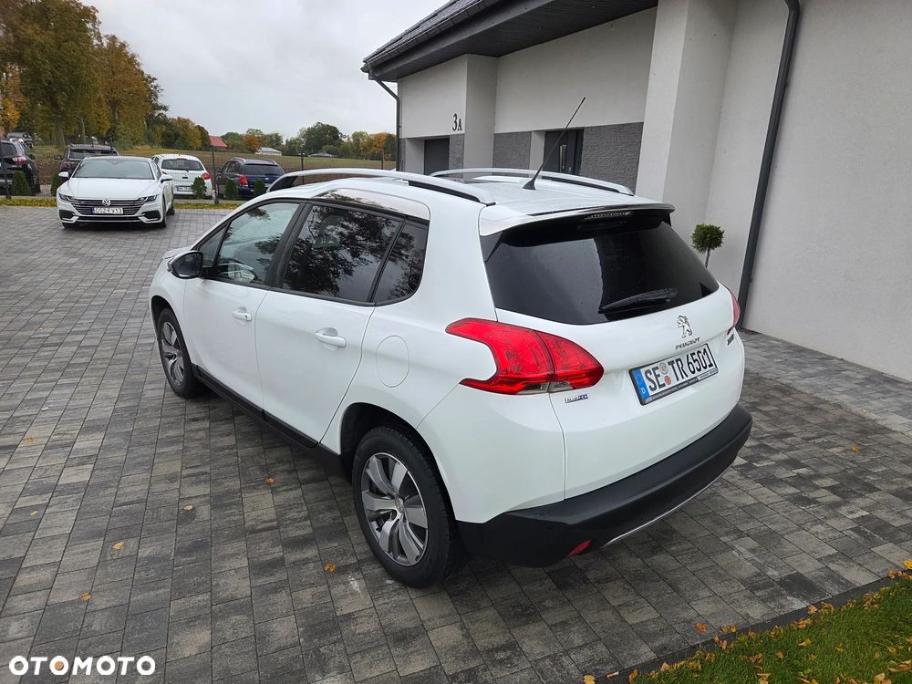 Peugeot 2008 Blue-HDi FAP 100 STOP & START Style - 9