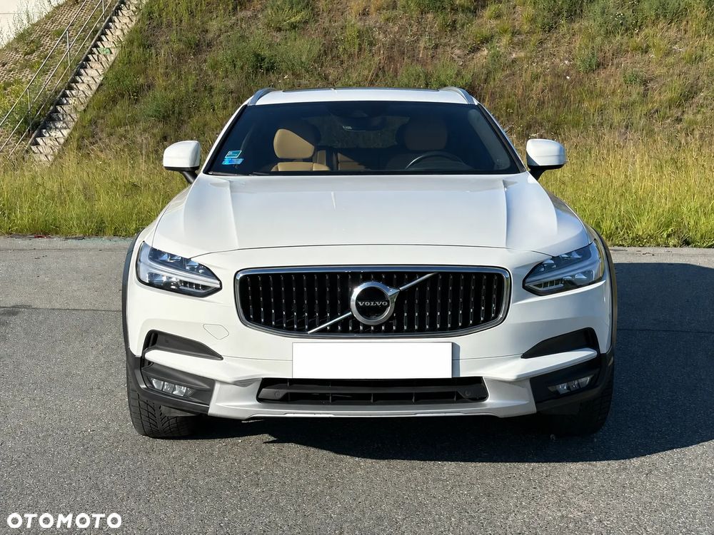Volvo V90 D5 AWD Inscription - 1