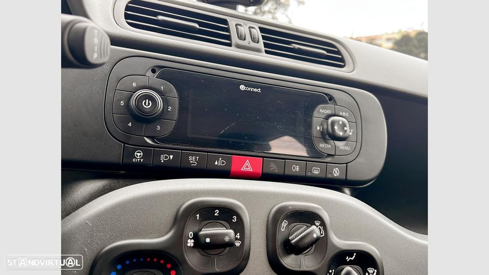 Fiat Panda 1.0 Hybrid City Life - 21