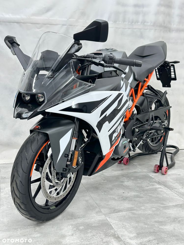 KTM RC 390 - 1
