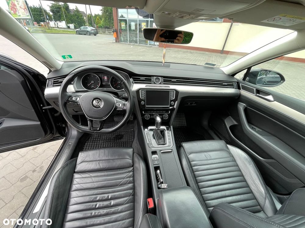 Volkswagen Passat - 7