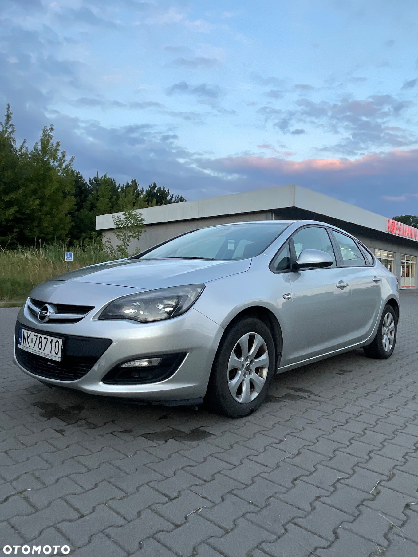 Opel Astra IV 1.6 Active EU6 - 11