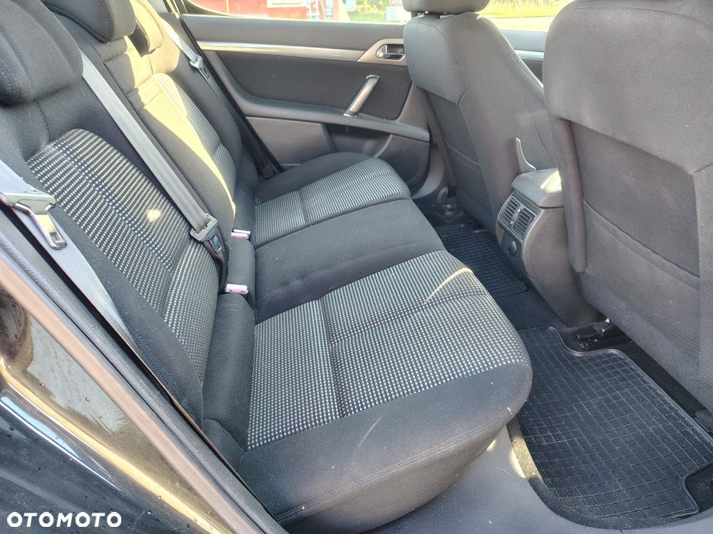 Peugeot 407 - 7