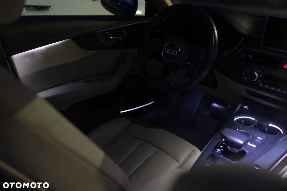 Audi A4 Limousine - 29