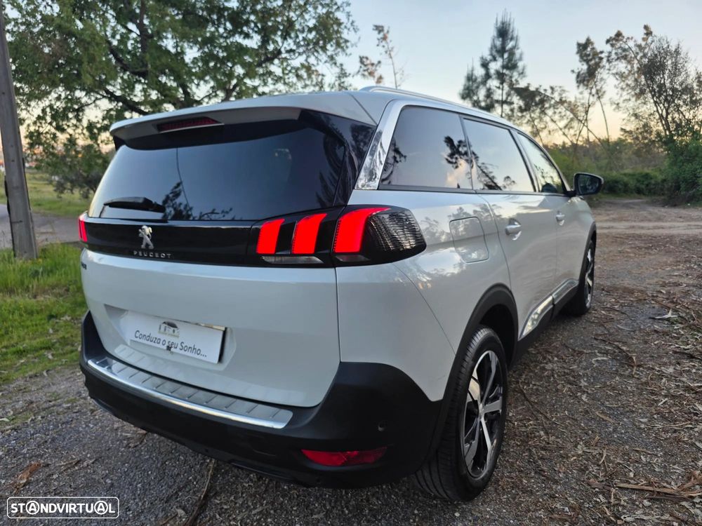 Peugeot 5008 1.2 PureTech Allure EAT6 - 14
