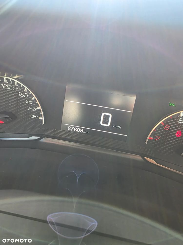 Peugeot 208 1.5 BlueHDi Active Pack S&S - 15