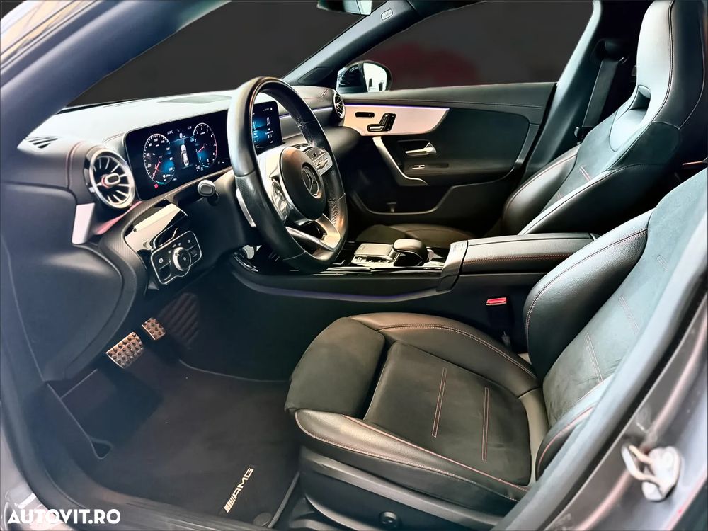 Mercedes-Benz CLA 220 7G-DCT AMG Line - 14