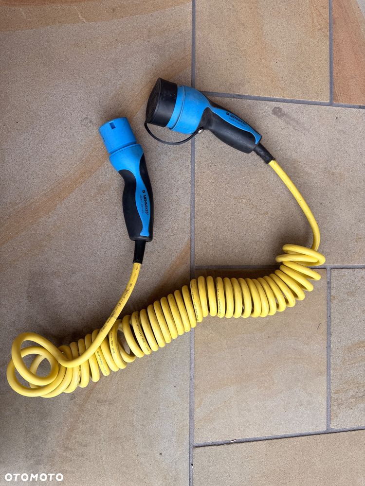 Ładowarka Kabel ładowania Mercedes W205 a0005832198 - 1