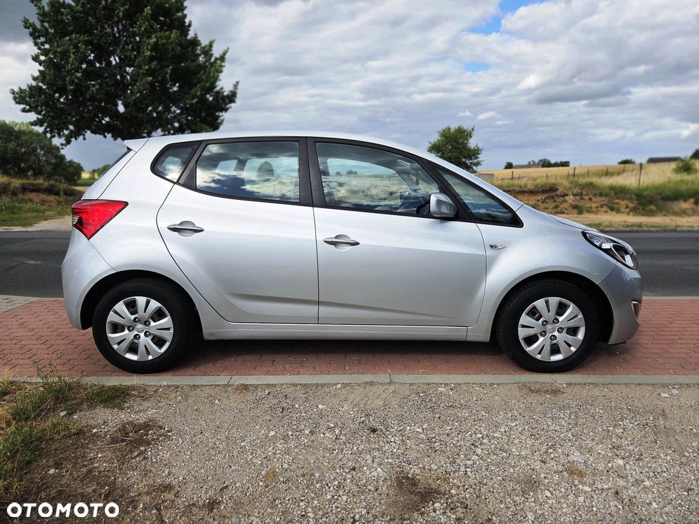 Hyundai ix20 1.4 CRDi blue Comfort - 9