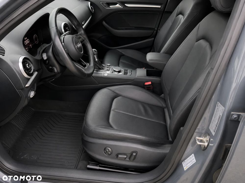 Audi A3 Limousine 40 TFSI Quattro S tronic - 12