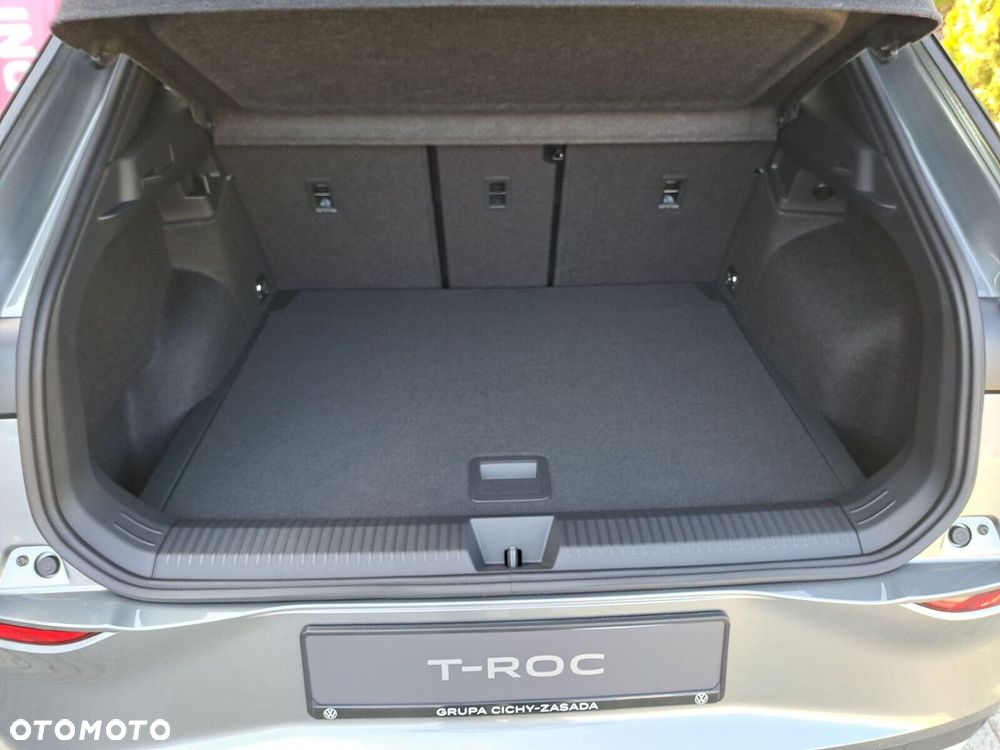 Volkswagen T-Roc - 17