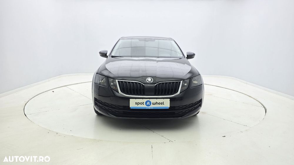Skoda Octavia - 2
