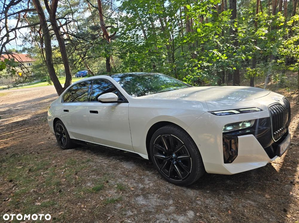 BMW Seria 7 - 5
