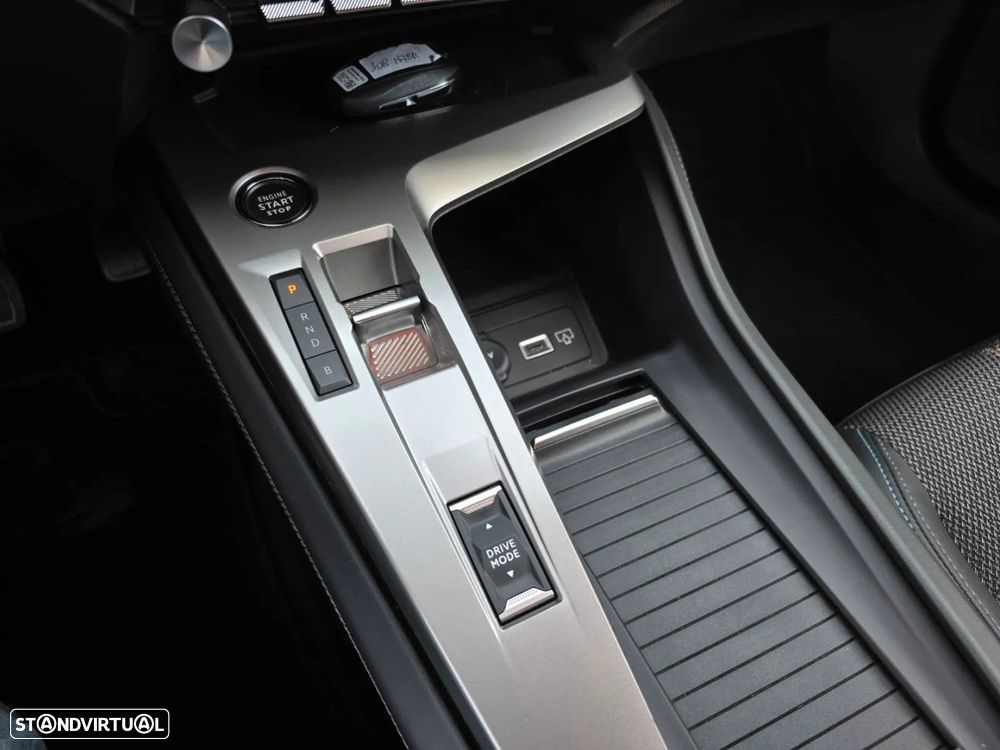 Peugeot 308 1.6 Hybrid Allure Pack e-EAT8 - 16