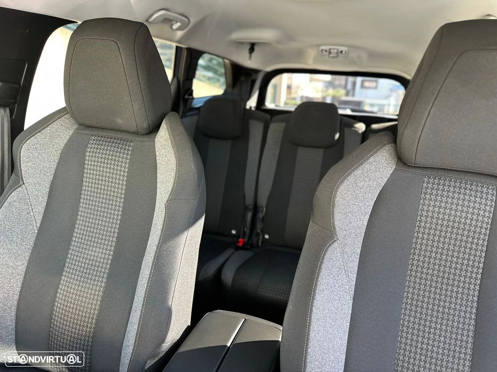 Peugeot 5008 BlueHDI 130 EAT8 Allure Pack - 30