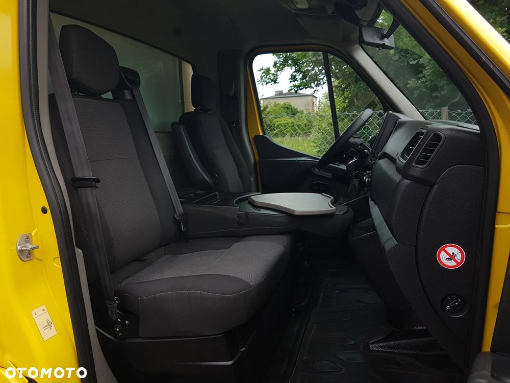 Renault MASTER KONTENER 8EP 4,22x2,22x2,22 KLIMA KRAJOWY MANUAL  6-BIEGÓW DMC 3500 KG - 23