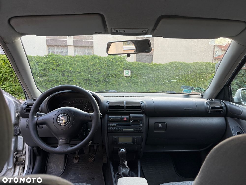 Seat Leon 1.6 Signo - 19