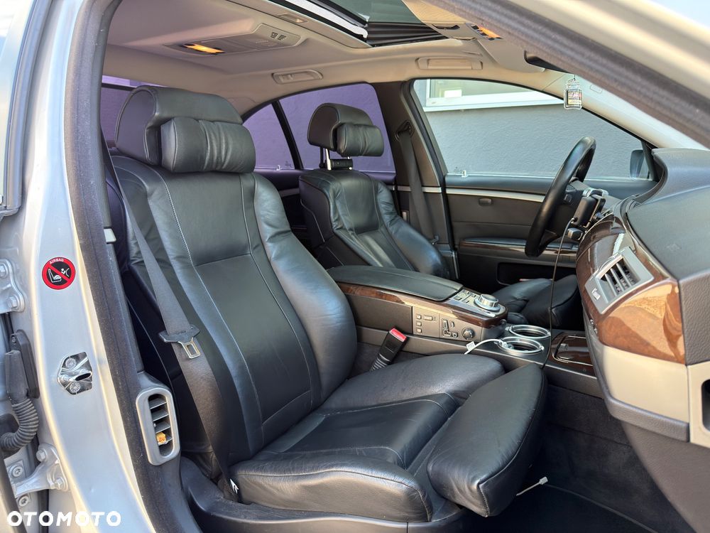 BMW Seria 7 730d - 26