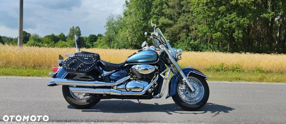 Suzuki VL 800 Volusia - 1