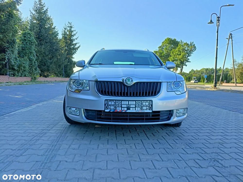 Skoda Superb 3.6 V6 4x4 DSG Elegance - 3