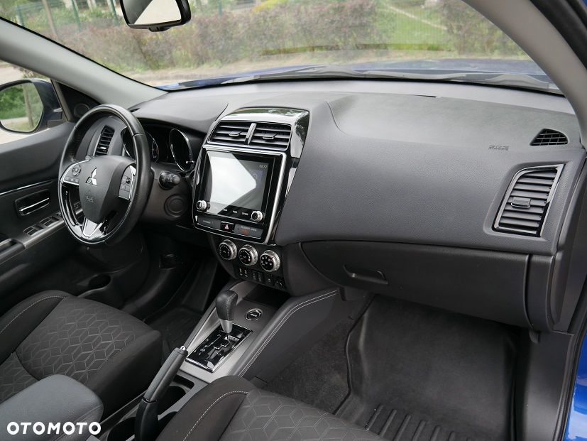Mitsubishi Outlander 2.0 4WD CVT Top - 6