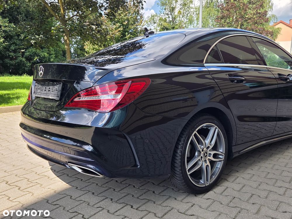 Mercedes-Benz CLA 200 7G-DCT AMG Line - 13