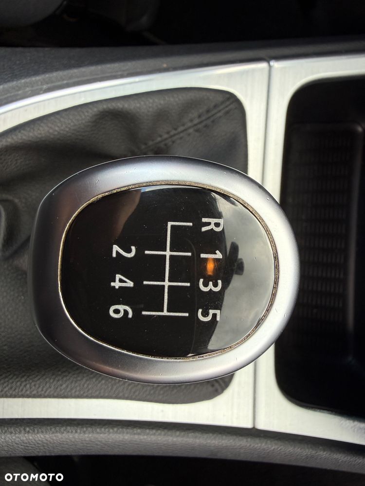BMW Seria 1 118i - 15