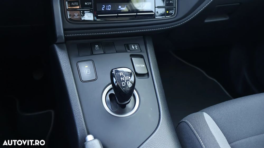 Toyota Auris - 23