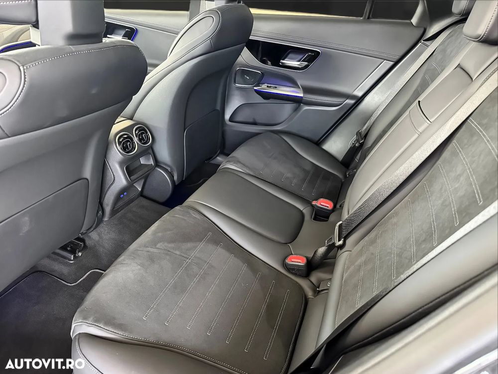 Mercedes-Benz GLC 300 4MATIC 9G-TRONIC AMG Line Advanced - 14
