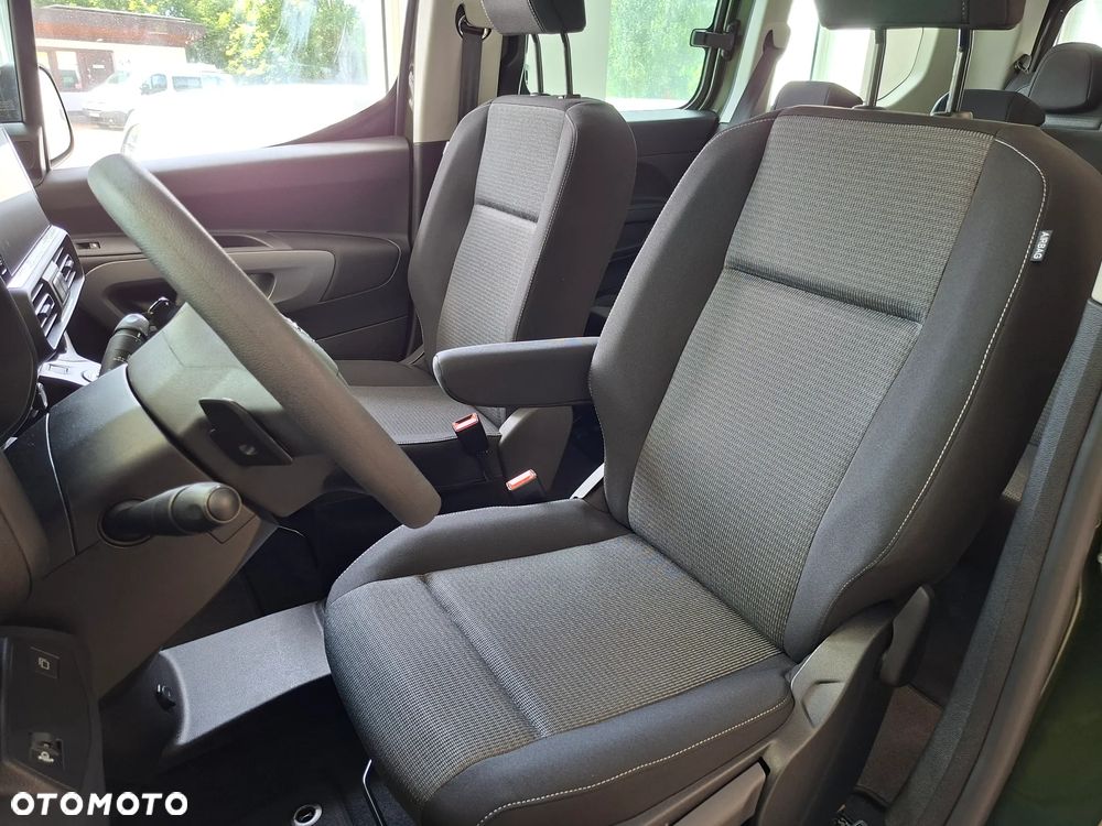 Toyota Proace City Verso Long 1.5 D-4D Business - 8