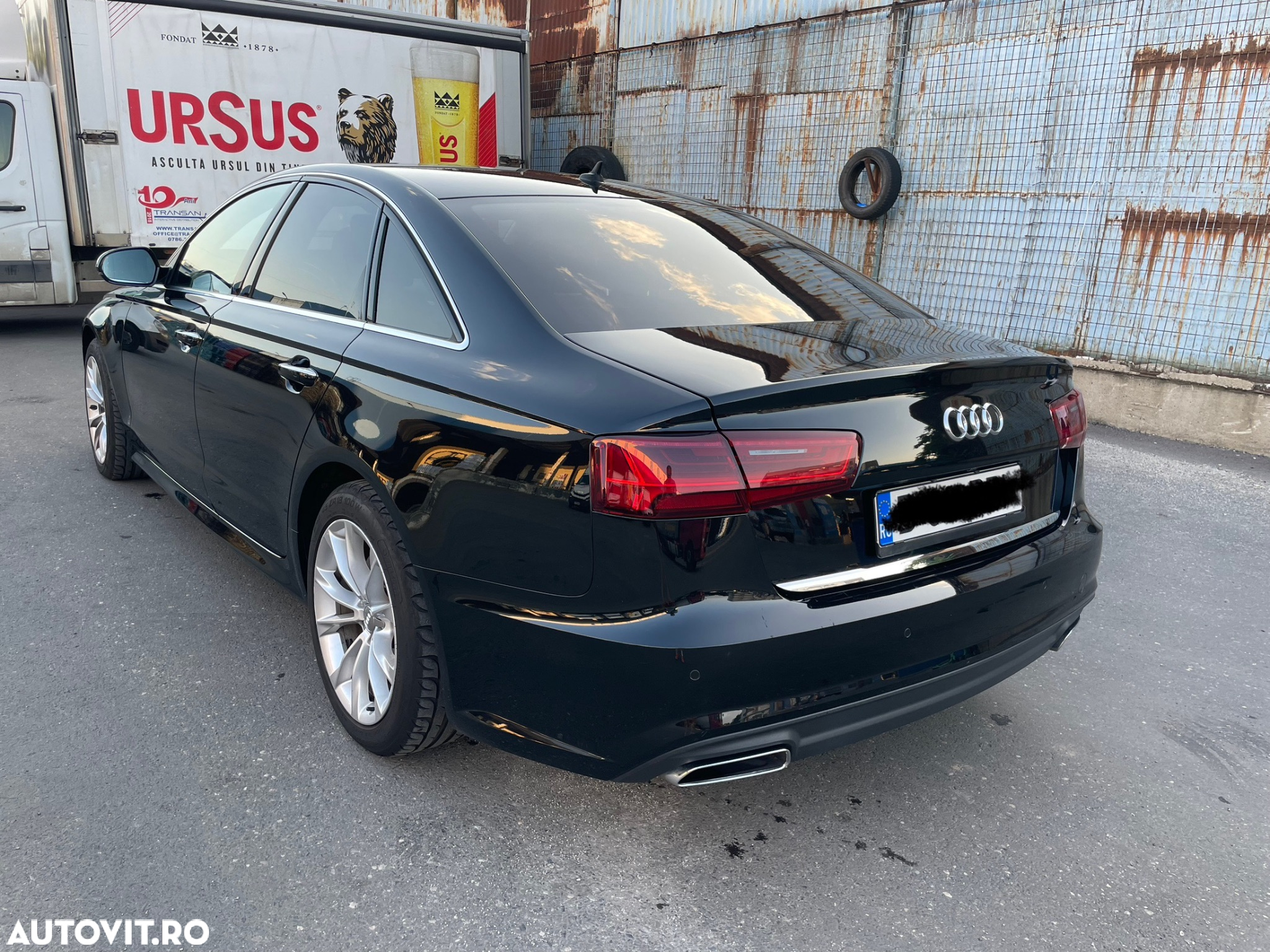 Audi A6 - 4