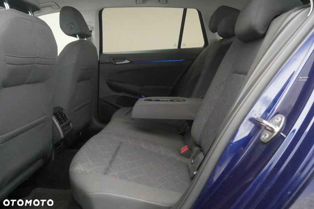 Volkswagen Golf Variant - 15