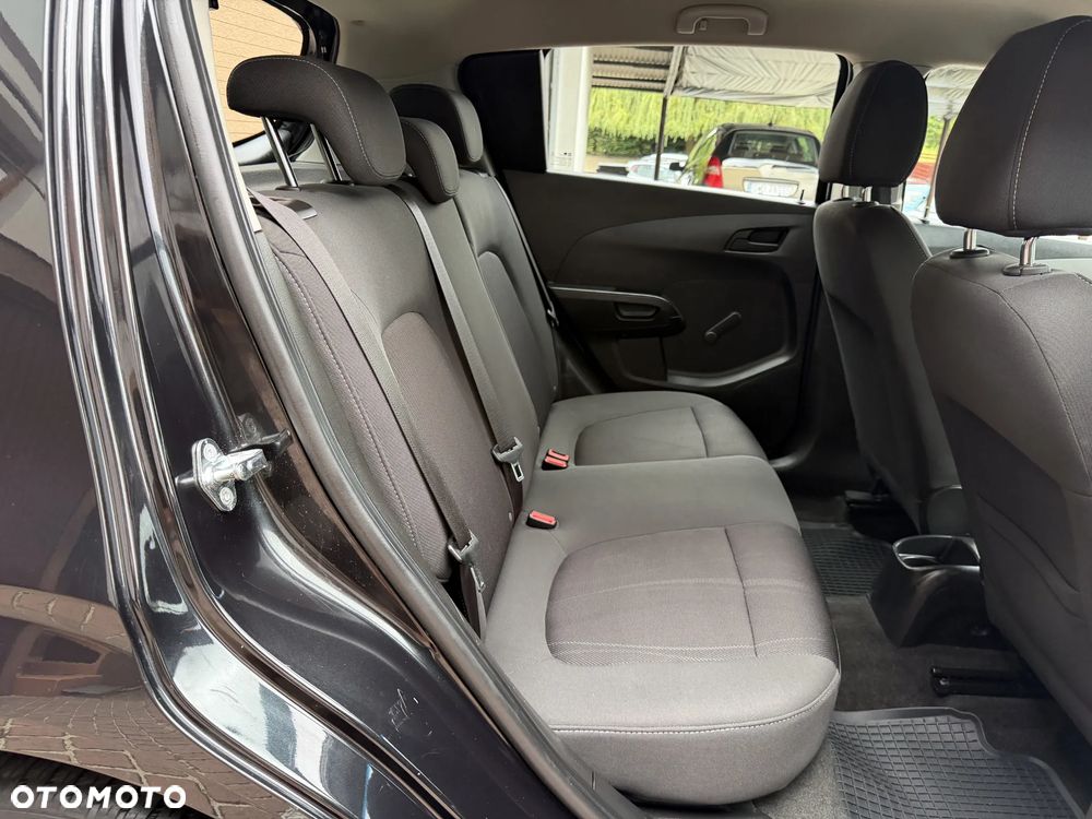 Chevrolet Aveo 1.2 LT+ - 21
